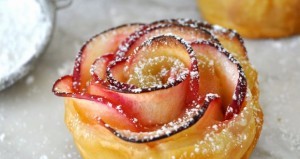 Rose di mele in pasta sfoglia